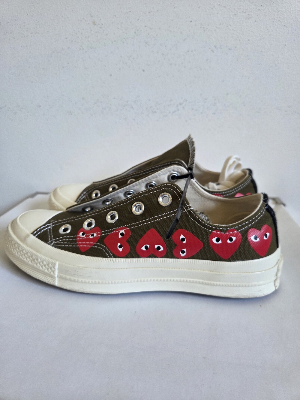 Converse x Comme des Garçons PLAY Chuck 70 Multi Heart low-top Olive sneakers